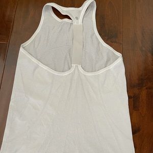 LULULEMON swiftly tech t back-white
